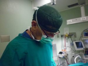 Jamal Salhi andrologo in chirugia